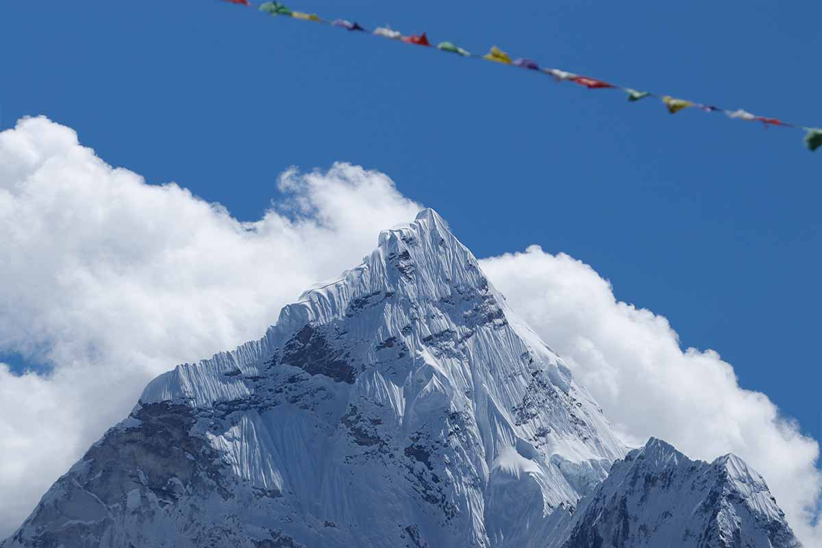 mount everest tour packages price